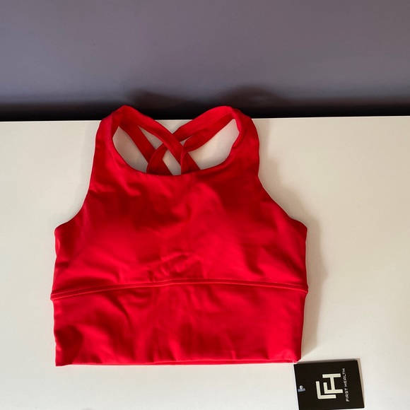 FIRST HEALTH - Performance Crop Top - Picture 3 of 5
